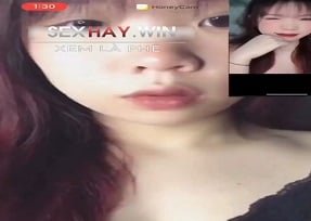Huyen Dinh revelou um clipe de um namorado