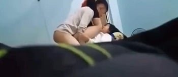 Foda -se a irmã lasciva quando a esposa estiver fora